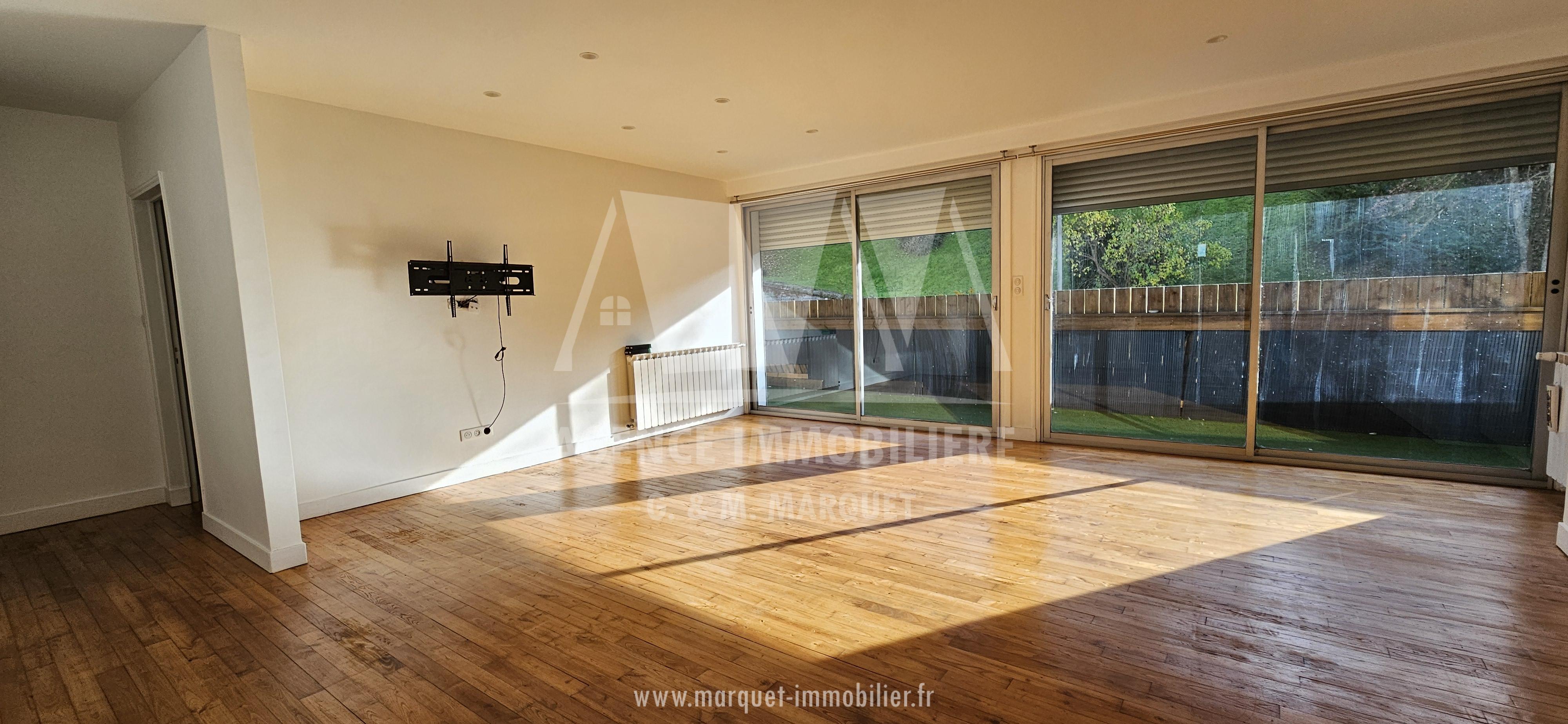 APPARTEMENT T4 (RAPPORT LOCATIF) - ANGOULEME - ENTRE VICTOR HUGO ET LA GARE