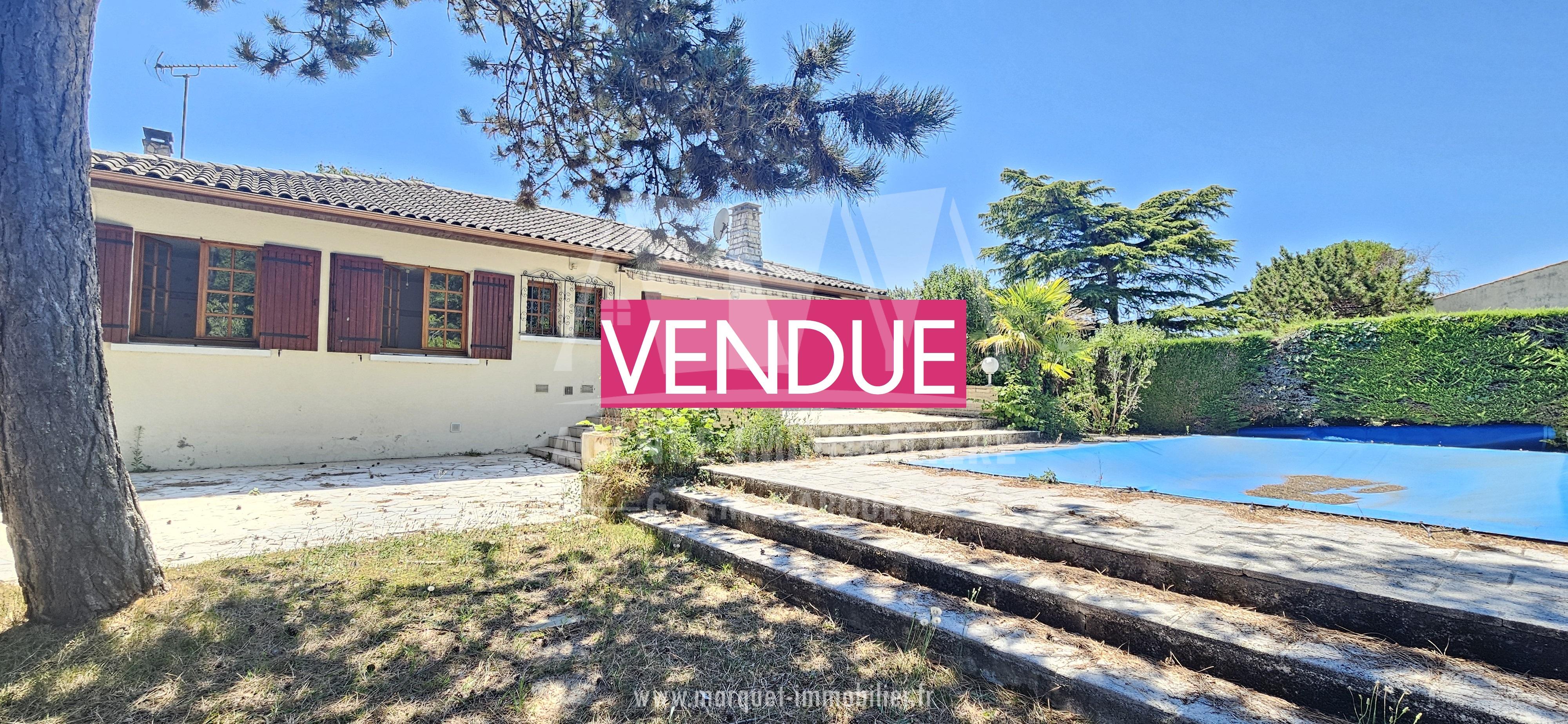 EXCLUSIVITÉ - PUYMOYEN - MAISON DE PLAIN-PIED DE 94 m² + GARAGE 26 m² indép , GARAGE, PISCINE, TERRAIN DE 1200 m²